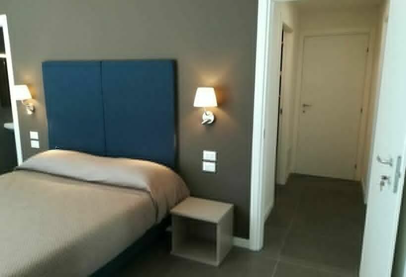 标准间, Garda Guest House
