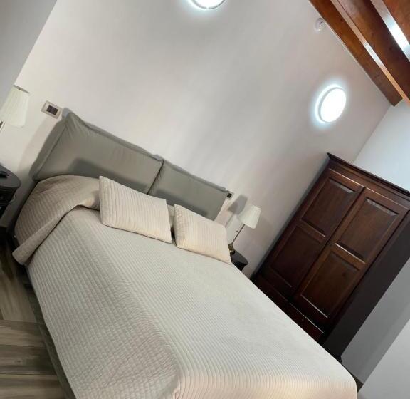 스탠다드 트리플 룸, Palazzo Candida B&b