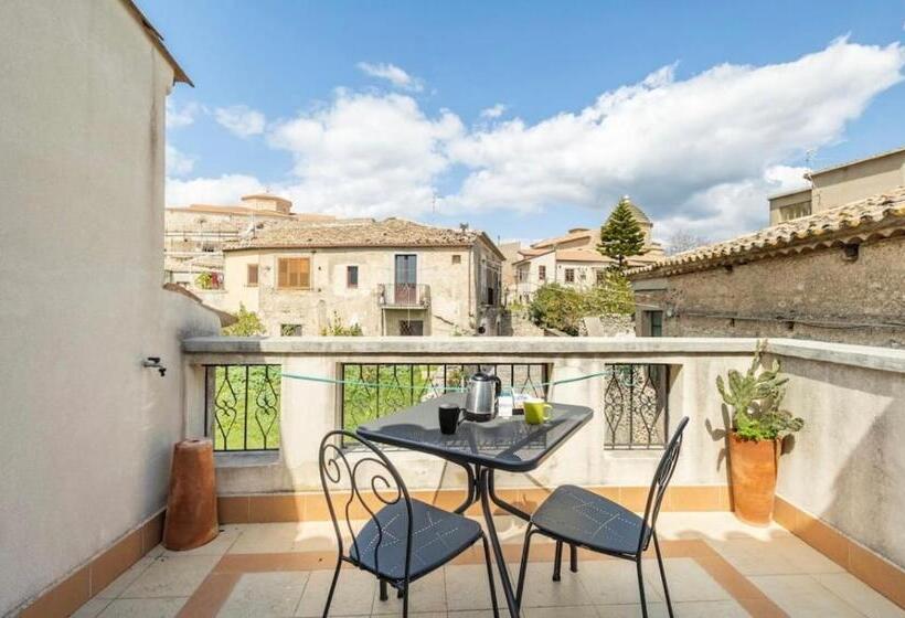 스탠다드 발코니 룸, Palazzo Candida B&b