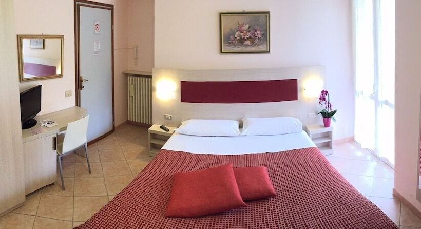 经济房, Albergo Riva
