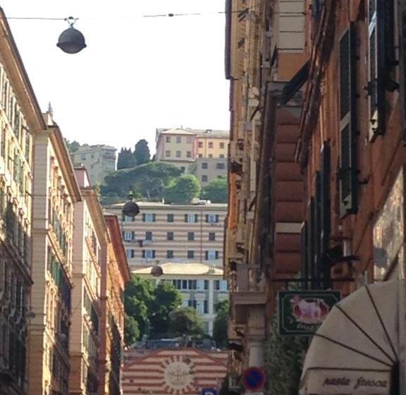 اتاق استاندارد با سرویس بهداشتی مشترک, Il Ciottolo