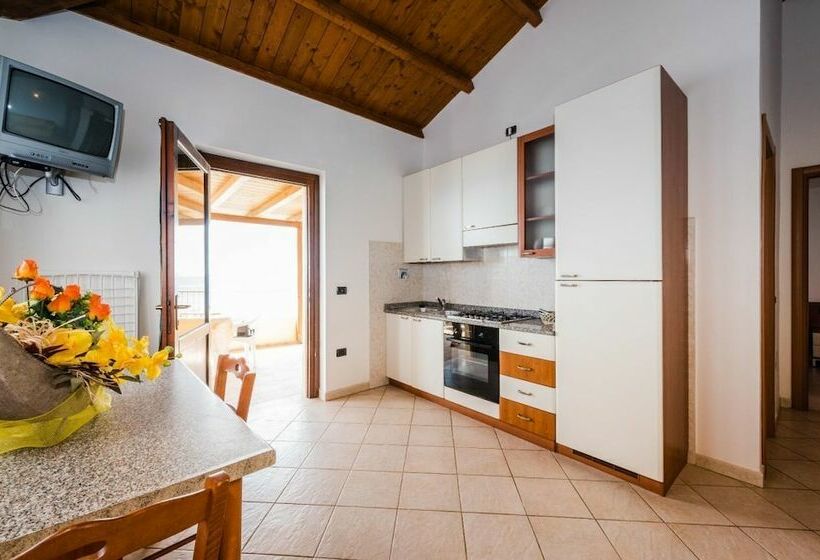 海の見える２ベッドルームアパートメント, Villaggio Punta Alice Srl