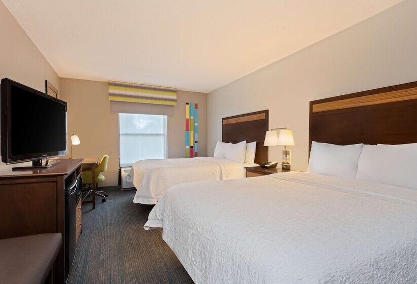 ２ダブルベッドのスタンダードルーム, Hampton Inn & Suites Fort Myers Beach/sanibel Gateway