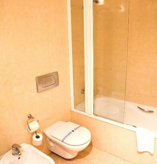 Habitación Estándar, Mediterraneo