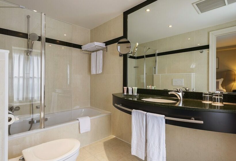 Трехместный Номер Комфорт, Dukes  Arches Brugge   By Dukes  Hotel Collection