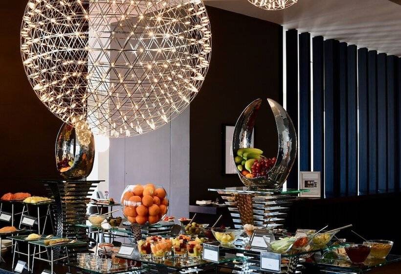 سوییت دوبلکس, Intercontinental Malta, An Ihg