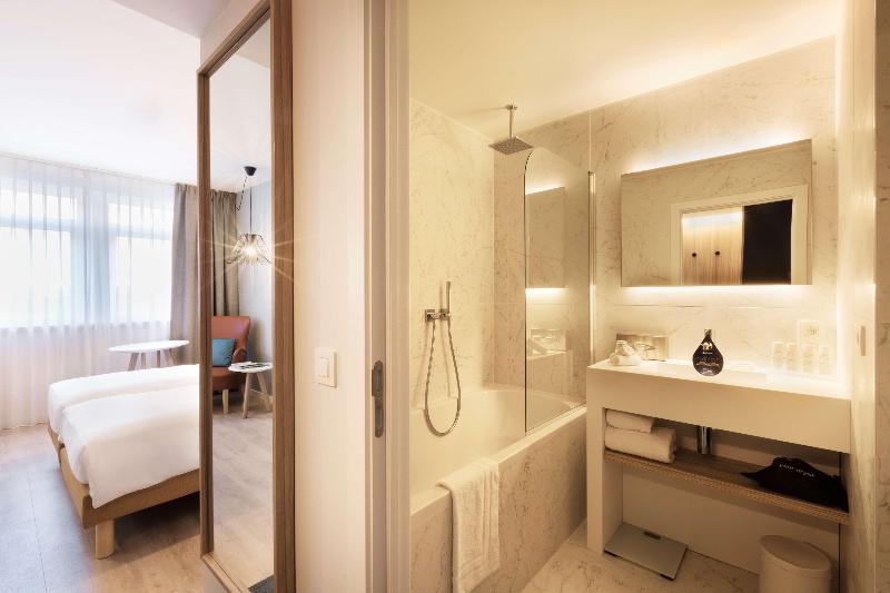 Номер Премиум, Radisson Blu Balmoral