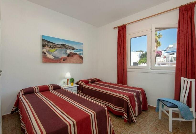Апартаменты 2 Спальни, Rocas Blancas Apartments