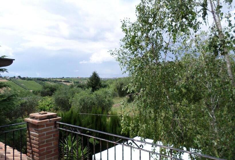 Номер Стандарт с Балконом, Bed And Breakfast Villa Algi