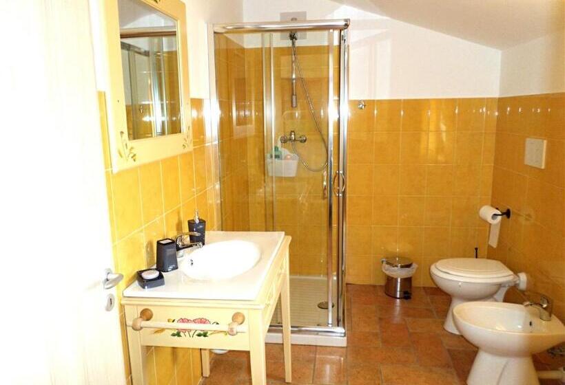 Номер Стандарт с Балконом, Bed And Breakfast Villa Algi