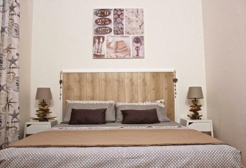 Номер Стандарт, Circeea Beach B&b