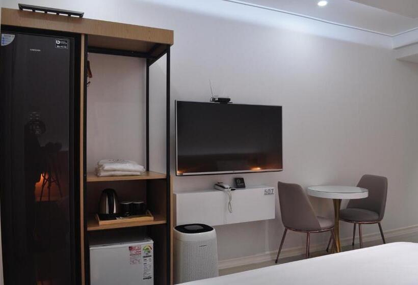 Номер Superior, Hound Hotel Sangmu