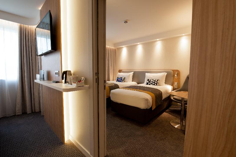 Номер Стандарт Адаптированный для Инвалидов, Holiday Inn Express   Arcachon   La Teste, An Ihg