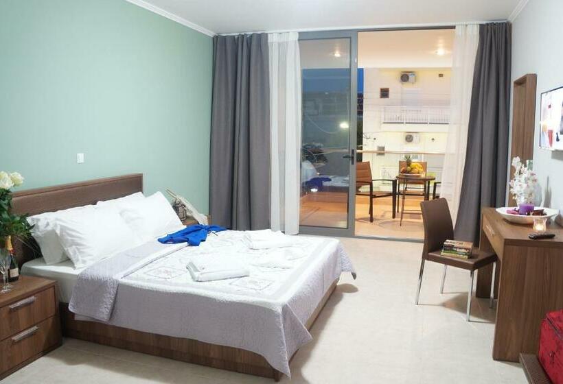 Номер Стандарт Трехместный, Centrum Rooms