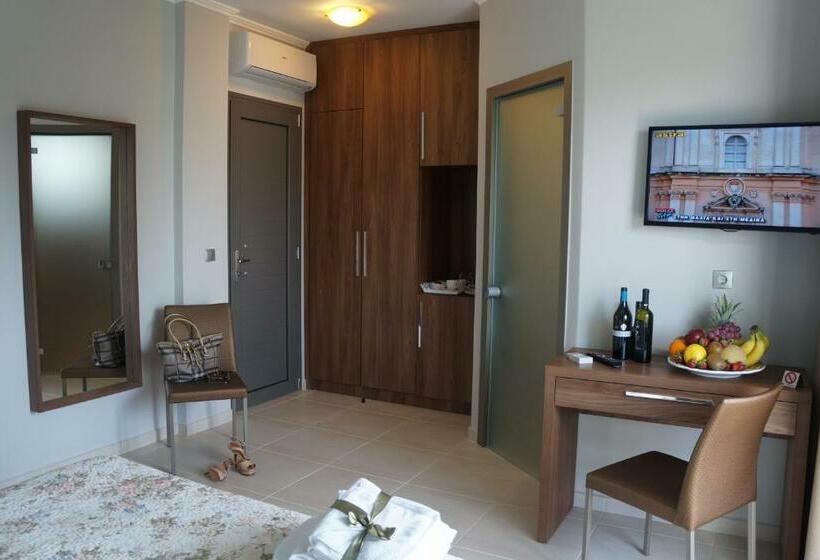 Номер Стандарт Трехместный, Centrum Rooms
