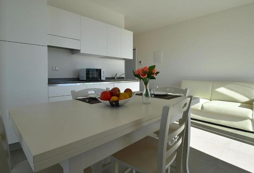 Апартаменты 1 Спальня Вид на Море, Residence Al Molo   Agenzia Cocal