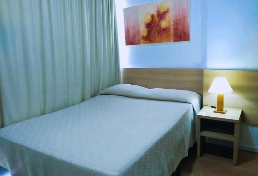 Номер Стандарт, Dan Inn Express Porto Alegre   Próximo Ao Araújo Vianna E Ao Complexo Hospitalar Santa Casa