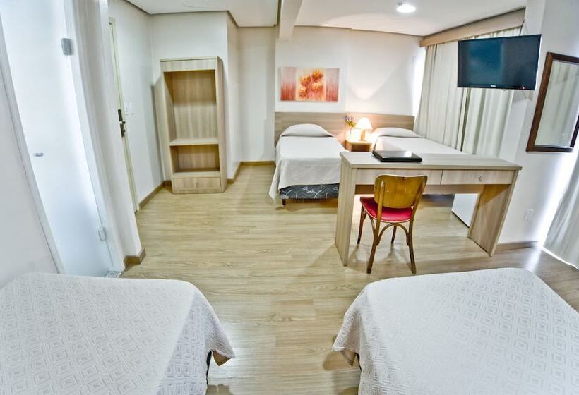 Номер Стандарт, Dan Inn Express Porto Alegre   Próximo Ao Araújo Vianna E Ao Complexo Hospitalar Santa Casa