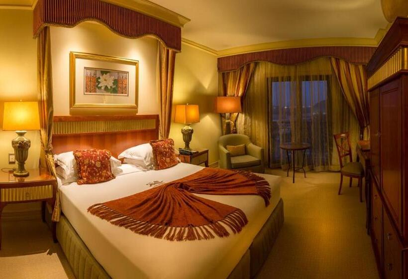Номер Стандарт, Peermont D Oreale Grande At Emperors Palace