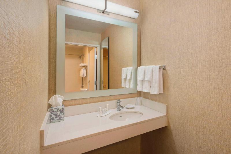 Люкс, Springhill Suites Mishawaka University Area