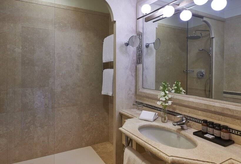 スーペリアールーム, Fonteverde Lifestyle & Thermal Retreat   The Leading Hotels Of The World