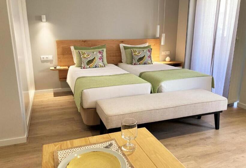 استودیو استاندارد با بالکن, Cardeal Suites & Apartments