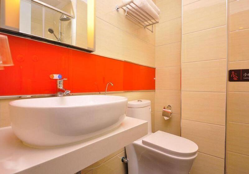 Номер Стандарт, 7days Premium Ji`nan Luokou Clothing City Wuying Hill North Road