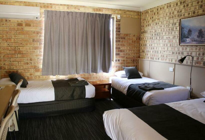 패밀리 룸, Clermont Country Motor Inn