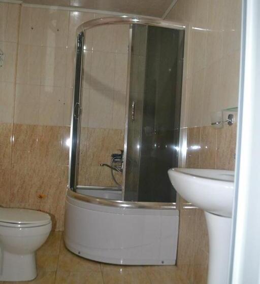 1 Bedroom Apartment Sea View, Solidarity