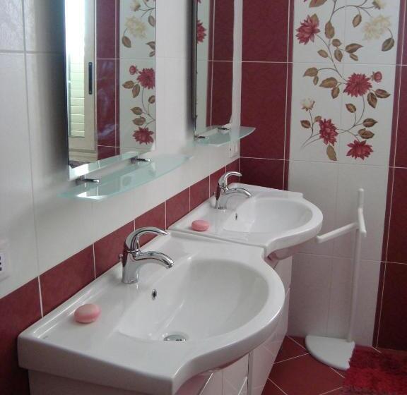 Standard room with outdoor bath, Il Glicine