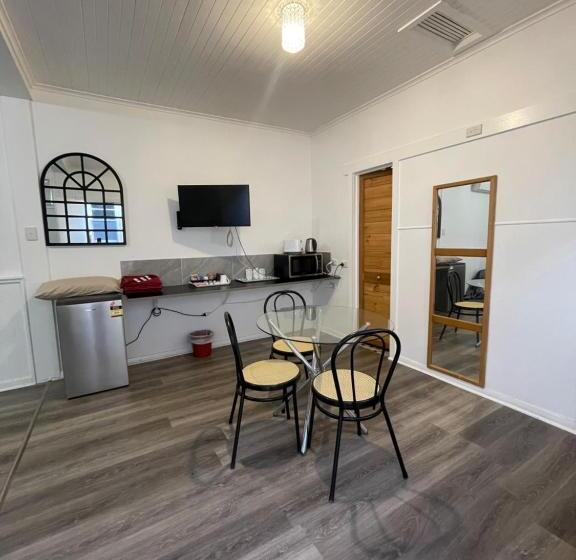 חדר אקונומי, Tamworth Lodge Motel