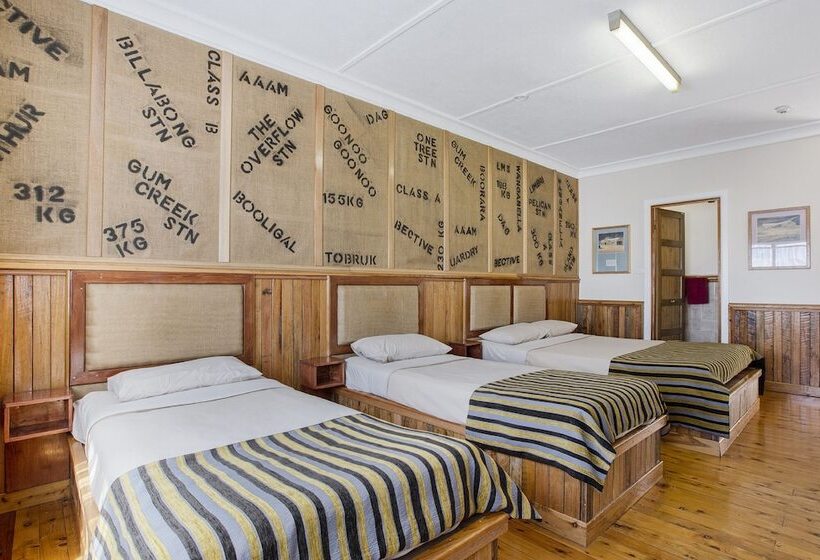 חדר משפחתי, Tamworth Lodge Motel