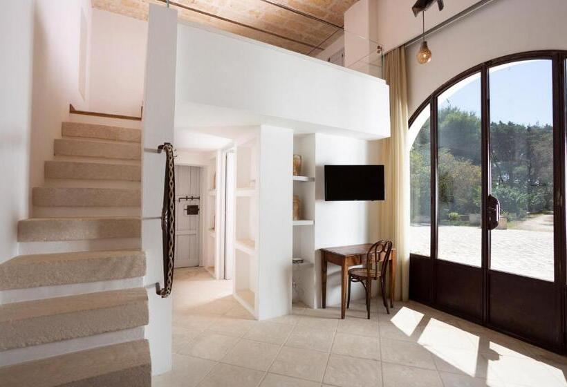 سوییت جونیور, Masseria Borgo Mortella