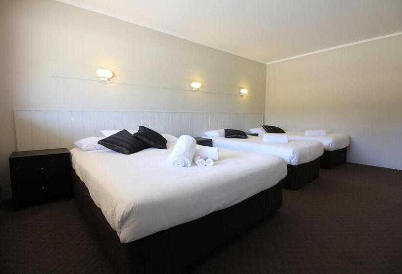 Семейный Номер Deluxe, Snowy Mountains Resort And Function Centre