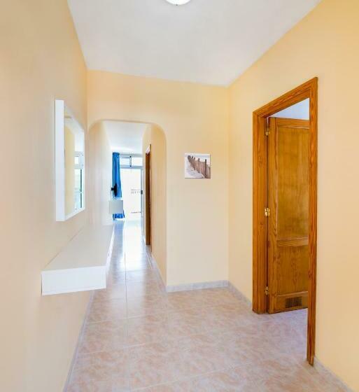 Апартаменты 1 Спальня Вид на Бассейн, Apartamentos Strelitzias