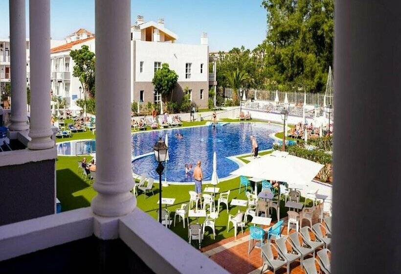 Апартаменты 1 Спальня Вид на Бассейн, Coral Compostela Beach Golf