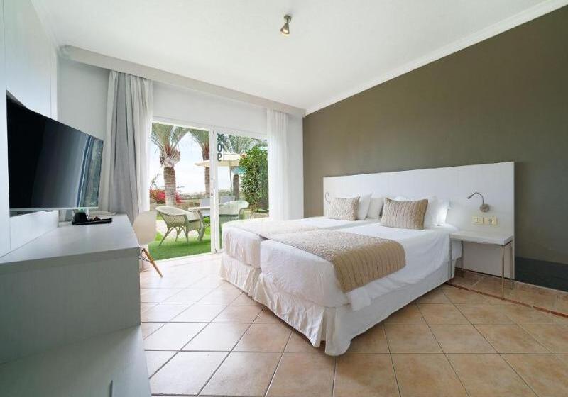 חדר סטנדרט נוף למגרש גולף, Bull Vital Suites & Spa Boutique Hotel - Adults Only