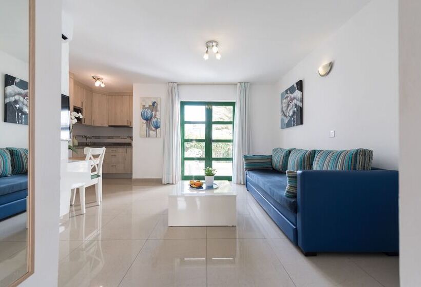 庭の見える１ベッドルームアパートメント, Billy's Puerto de Mogán Apartments by Livvo
