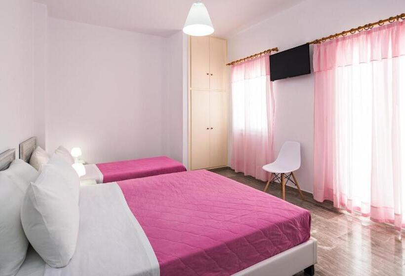 Economy Triple Room, Villa Kavallaris & Apartments