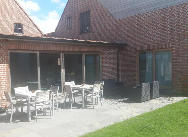 Студио Стандарт с Террасой, B&b 't Hof Van Spiere