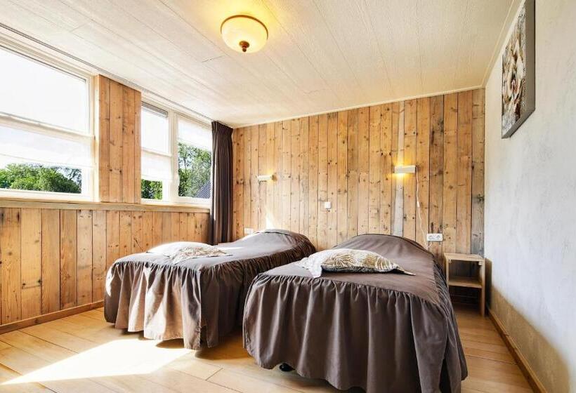 Номер Deluxe, Lokven Hoeve