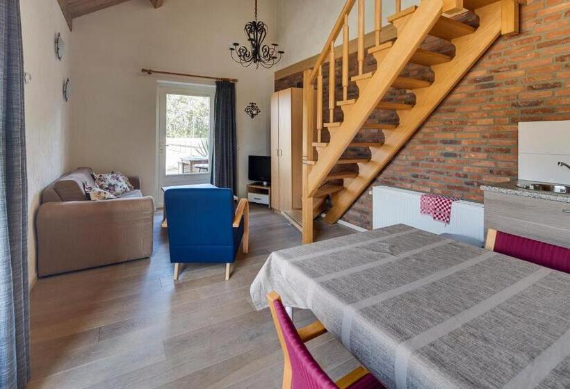 Номер Deluxe, Lokven Hoeve