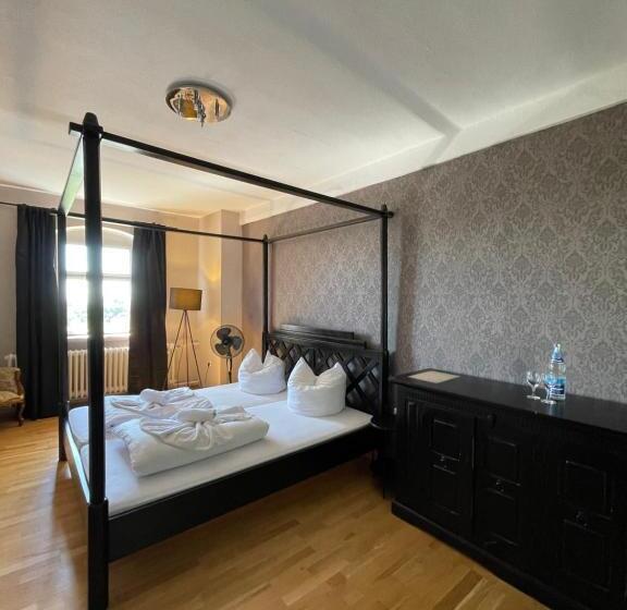 Апартаменты 2 Спальни, Schloss Beichlingen