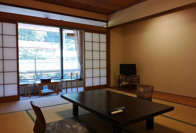 标准间, Hiranoya