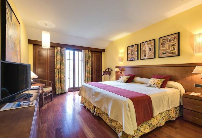 Habitación Superior, Monasterio De Boltana Spa