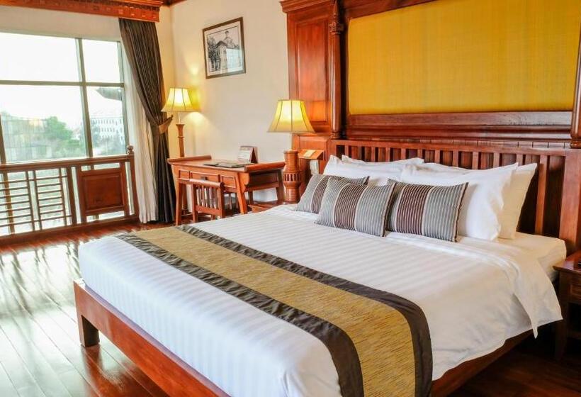 带花园景观的标准工作室, Empress Angkor Resort & Spa