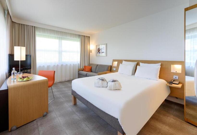Номер Executive, Novotel Aachen City