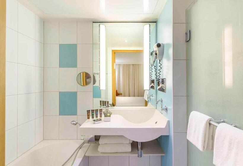 Номер Executive, Novotel Aachen City