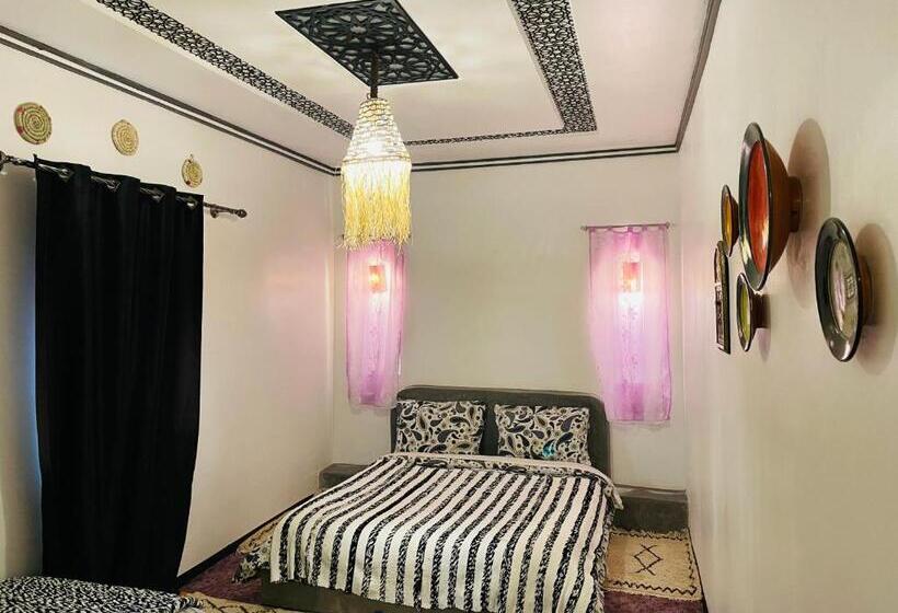 Superior Triple Room, Hiking Nomads Guesthouse