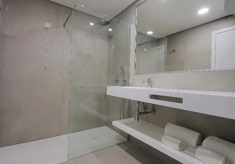 Номер Superior, Nava Hotel Tawangmangu